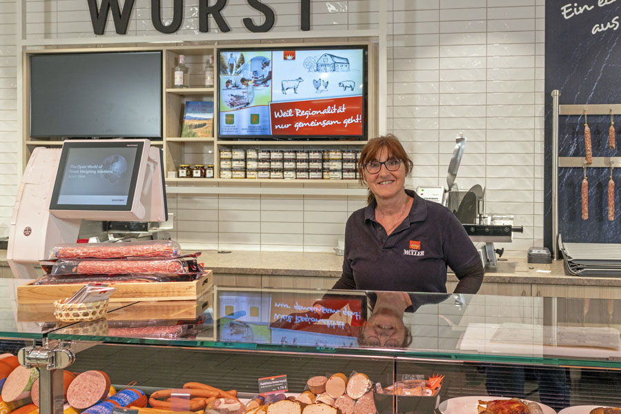 Birstein-Frischetheke-Frau-Stieberlein